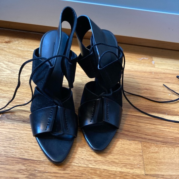 Alexander Wang tie up stiletto - Picture 3 of 5